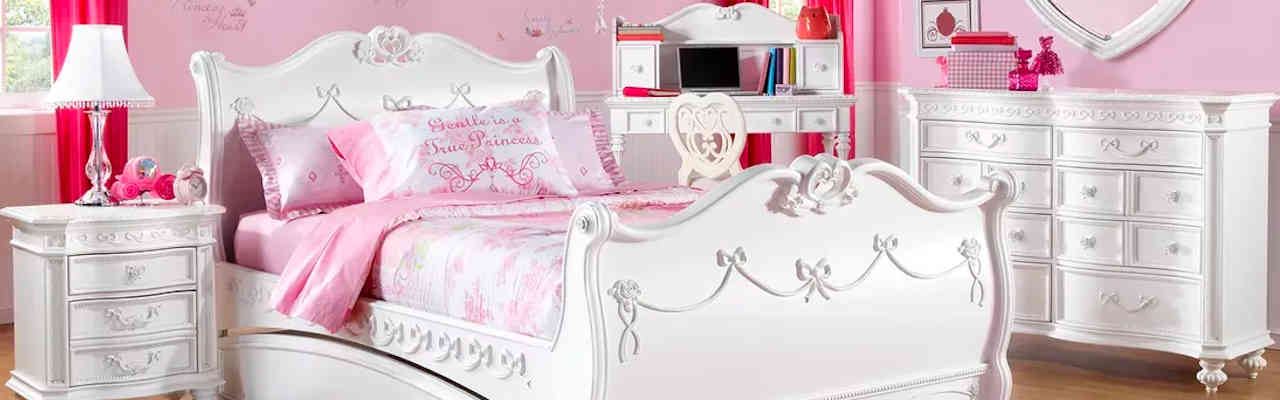 rooms to go girl beds