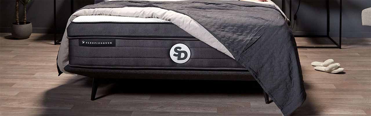 King single sales mattress sleeping duck